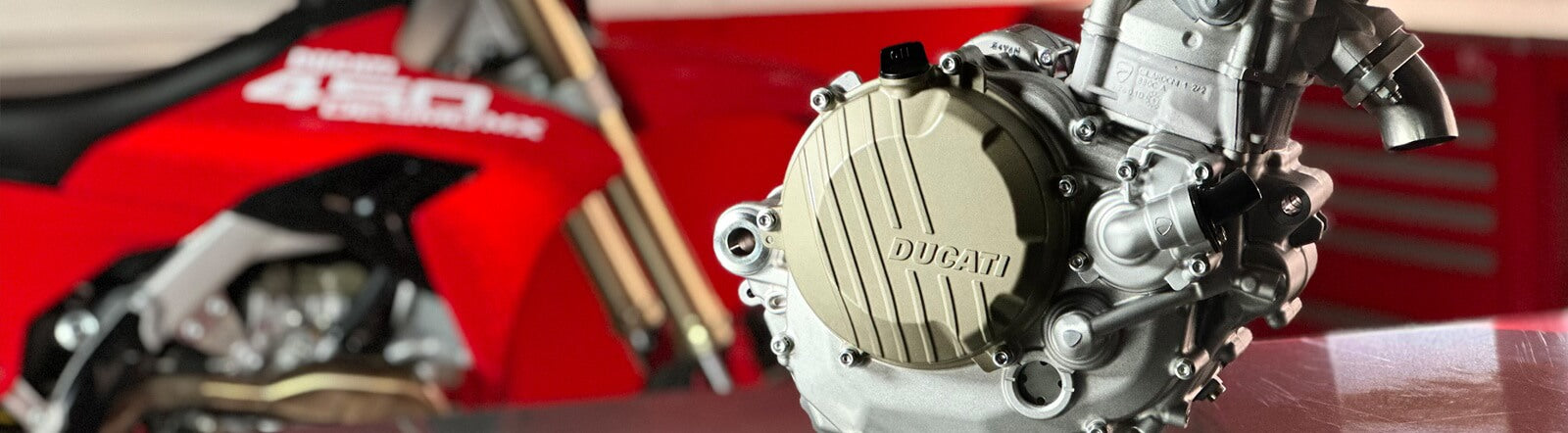 DUCATI GRAPHICS KITS